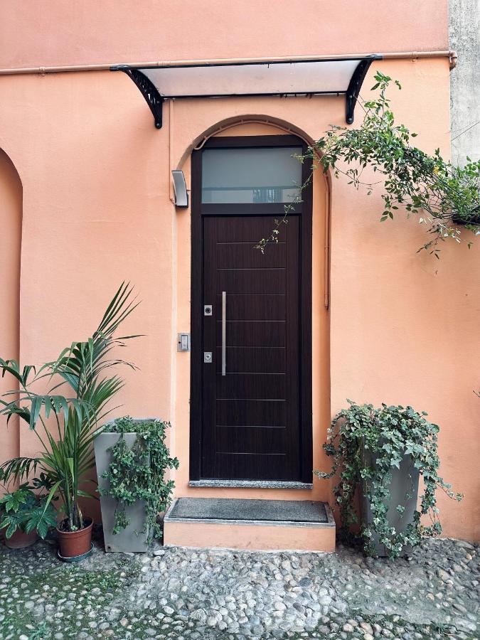 Monolocale In Pieno Centro Apartment Милано Екстериор снимка