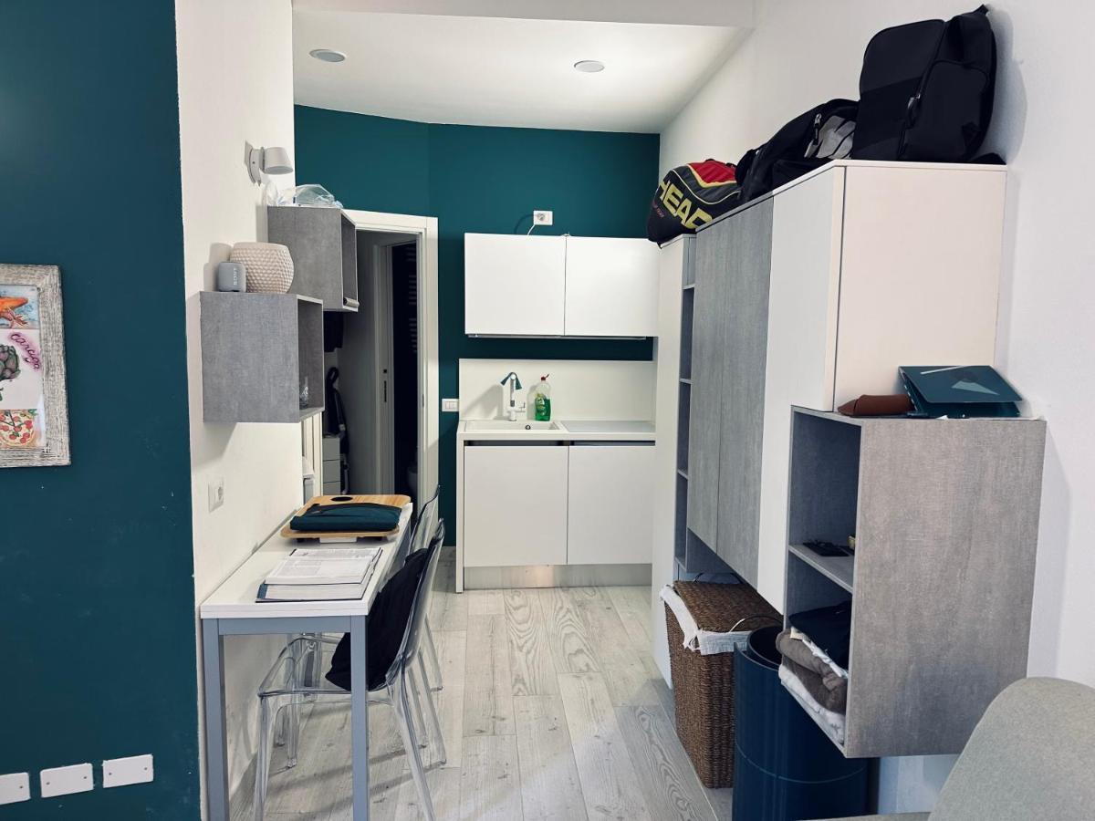 Monolocale In Pieno Centro Apartment Милано Екстериор снимка