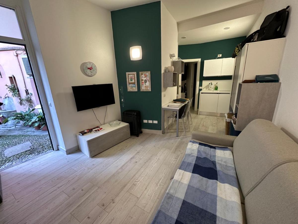 Monolocale In Pieno Centro Apartment Милано Екстериор снимка